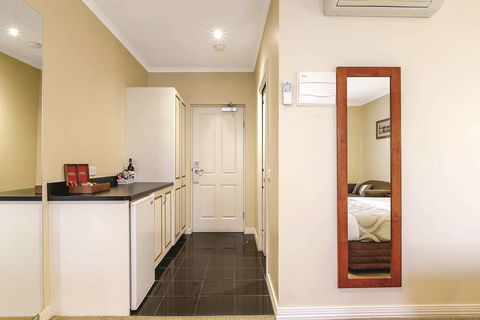 Lake Inn Ballarat - Accommodation Mt Buller 6