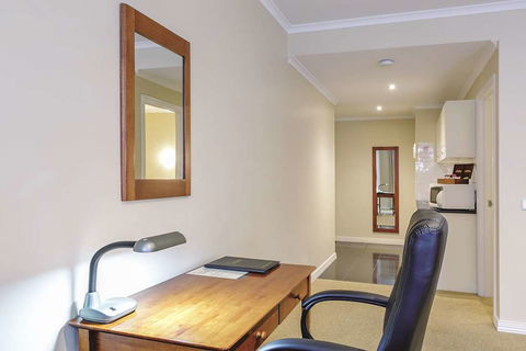 Lake Inn Ballarat - Accommodation Mt Buller 10