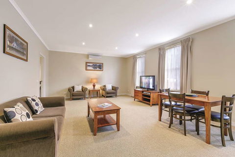 Lake Inn Ballarat - Accommodation Mt Buller 11
