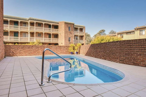 Adina Serviced Apts Canberra Kingston - Accommodation Mt buller 11