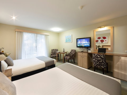 Ibis Styles Canberra - Accommodation Mt buller 4