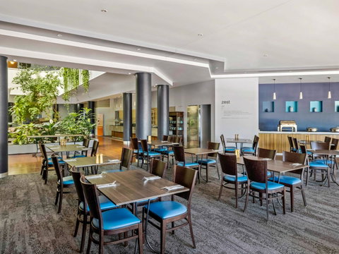 Novotel Darwin Atrium - Accommodation Mt buller 11