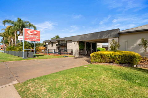 Econo Lodge All Seasons Mildura - Accommodation Mt Buller 1