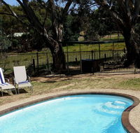 Golden Heritage Motor Inn  Cottages - Accommodation Mt Buller