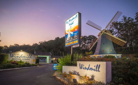 The Big Windmill Motor Lodge - Accommodation Mt Buller 0
