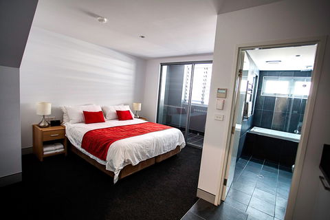 Crown on Darby - Accommodation Mt Buller 8