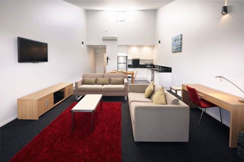 Crown on Darby - Accommodation Mt Buller 10