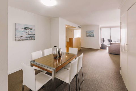 Newcastle Central Plaza - Accommodation Mt Buller 4