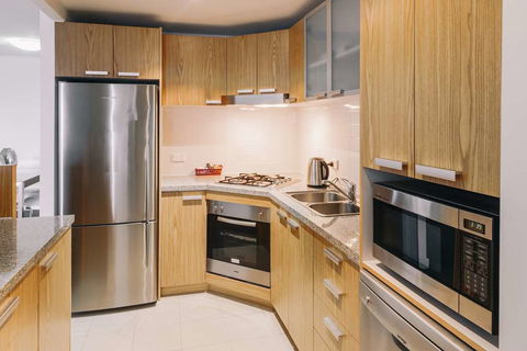 Newcastle Central Plaza - Accommodation Mt Buller 11