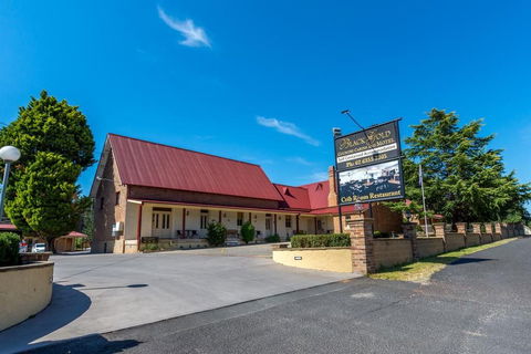 Black Gold Country Cabins and Motel - Accommodation Mt Buller 1