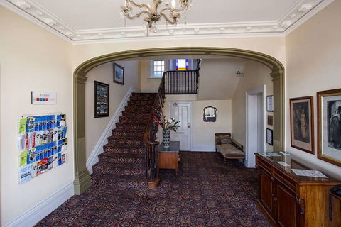 Quality Hotel Bentinck - Accommodation Mt Buller 1