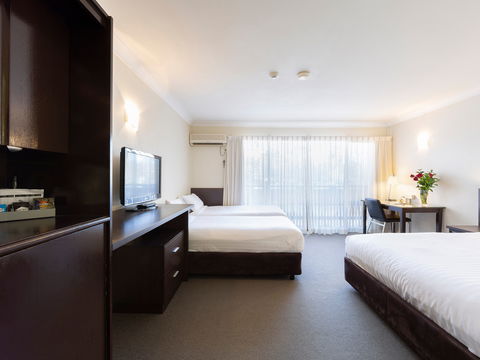 Ibis Styles Canberra Tall Trees - Accommodation Mt Buller 2