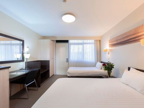 Ibis Styles Canberra Tall Trees - Accommodation Mt Buller 5