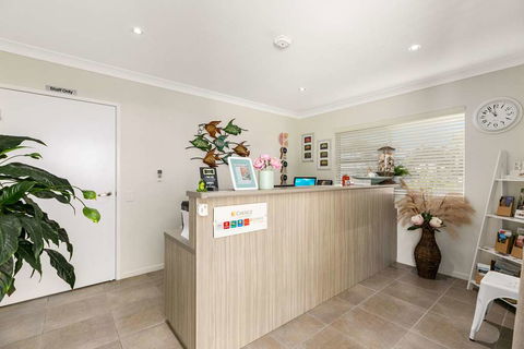 Econo Lodge Beachside - Accommodation Mt Buller 3