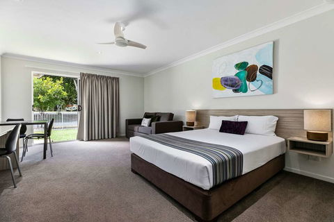 Econo Lodge Beachside - Accommodation Mt Buller 7