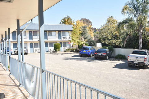 Best Western Motel Farrington - Accommodation Mt Buller 1