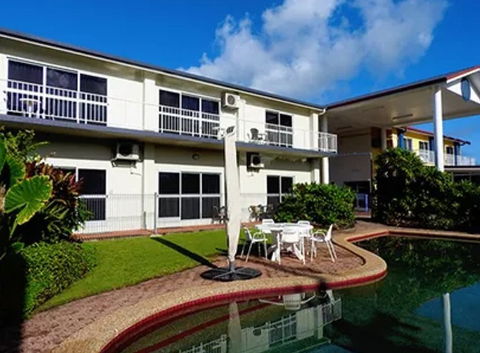 Barrier Reef Motel - Accommodation Mt Buller 0