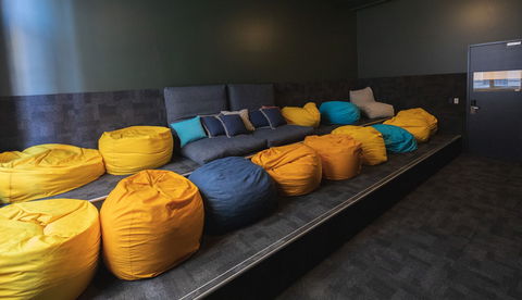 United Backpackers - Accommodation Mt Buller 1