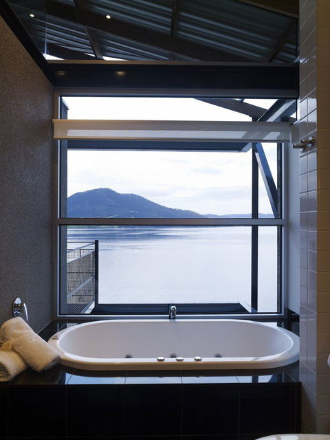 Mona Pavilions - Accommodation Mt Buller 3