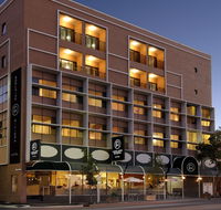 Adelaide Riviera Hotel - Accommodation Mt Buller