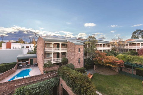 Adina Serviced Apts Canberra Kingston - Accommodation Mt buller 1