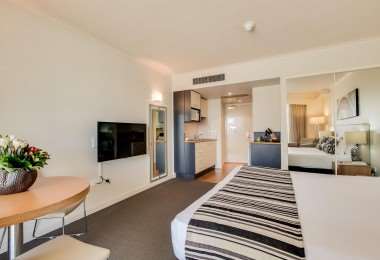 Central Cosmo Apartments - Accommodation Mt Buller 2