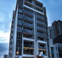 Meriton Suites Southport - Accommodation Mt Buller
