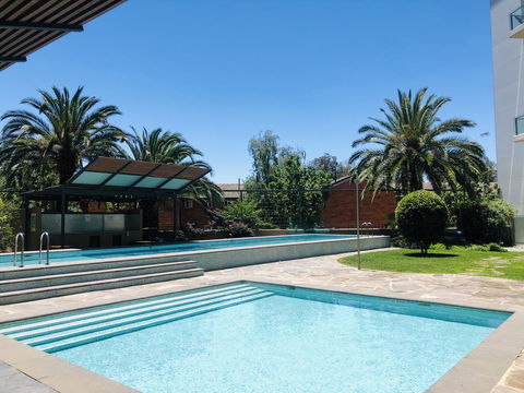 Staying Places - The Avenue - Accommodation Mt Buller 1