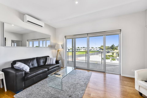 Aloha Waterfront Properties - Accommodation Mt buller 26