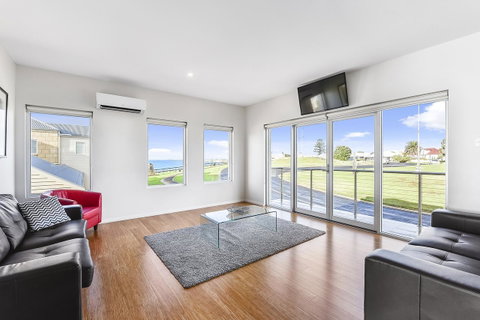Aloha Waterfront Properties - Accommodation Mt buller 30