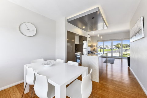 Aloha Waterfront Properties - Accommodation Mt buller 27
