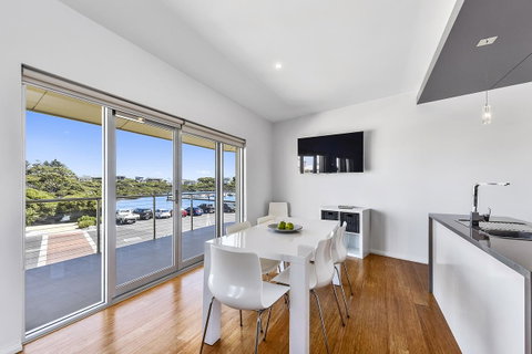 Aloha Waterfront Properties - Accommodation Mt buller 20