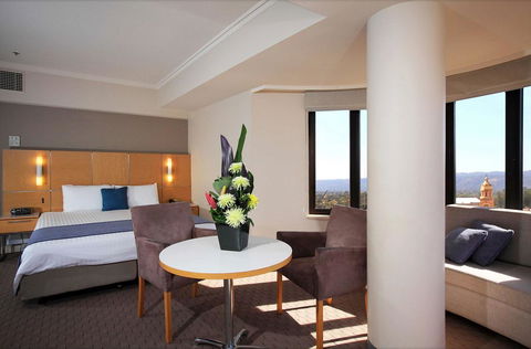 Stamford Grand Adelaide - Accommodation Mt Buller 3