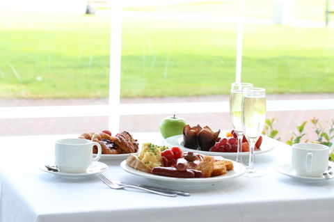 Stamford Grand Adelaide - Accommodation Mt Buller 8