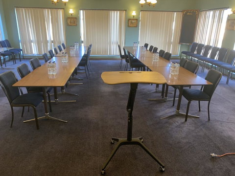 Cumberland Motor Inn - Accommodation Mt Buller 23