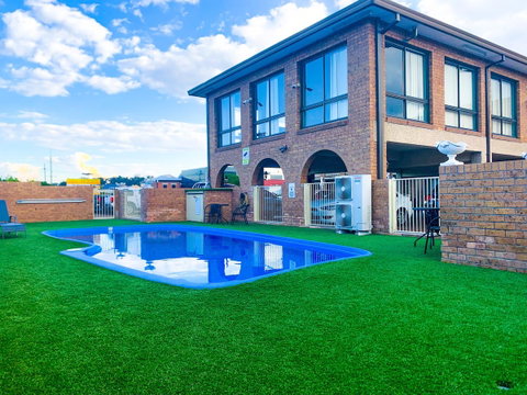 Cumberland Motor Inn - Accommodation Mt Buller 3