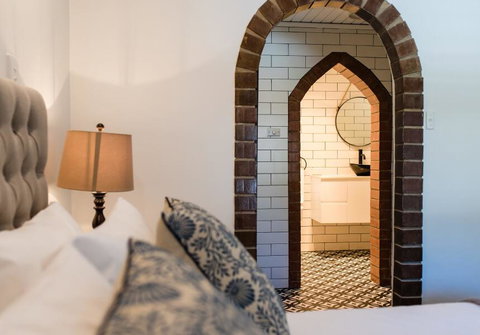 The Manor Basket Range - Accommodation Mt buller 3