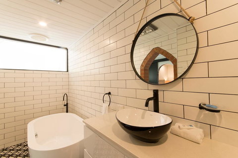 The Manor Basket Range - Accommodation Mt buller 2