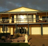 Beachside Escape on The Esplanade - Accommodation Mt Buller