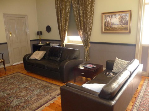 Country Bakehouse Accommodation - Accommodation Mt Buller 4