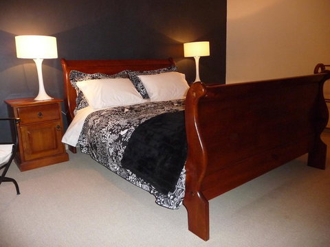 Country Bakehouse Accommodation - Accommodation Mt Buller 3