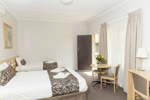 Bathurst Motor Inn - Accommodation Mt buller 24