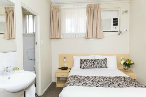 Bathurst Motor Inn - Accommodation Mt buller 23