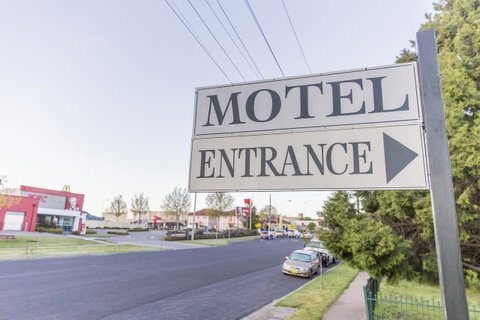 Bathurst Motor Inn - Accommodation Mt buller 35