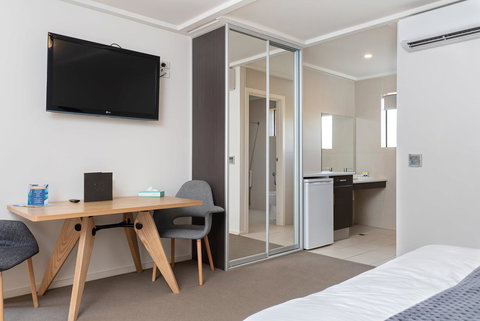 Mick O\'Sheas - Accommodation Mt buller 1