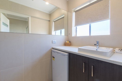 Mick O\'Sheas - Accommodation Mt buller 26