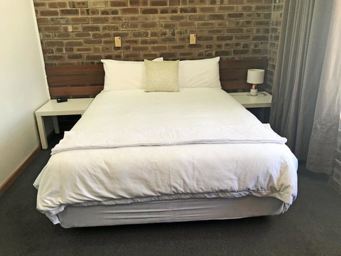 Lake Albert Motel - Accommodation Mt Buller 37