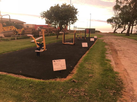 Lake Albert Motel - Accommodation Mt Buller 22