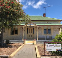 Armadale House - Kingscote - Accommodation Mt buller