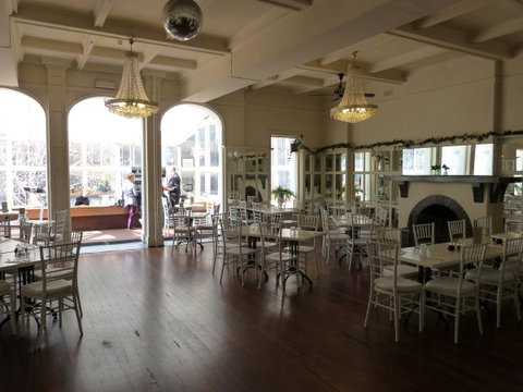 Ambassadors Hotel - Accommodation Mt Buller 16